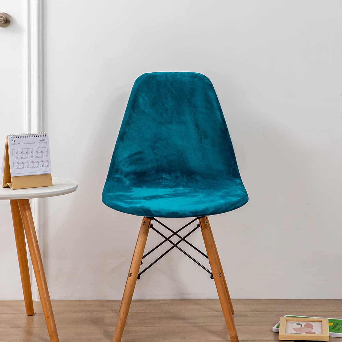 Housse de Chaise scandinave Extensible en Velours Housses Chaise Salle à Manger Scandinaves 2/4/6 Pieces Couvre Chaises de Cuisine Scandinaves