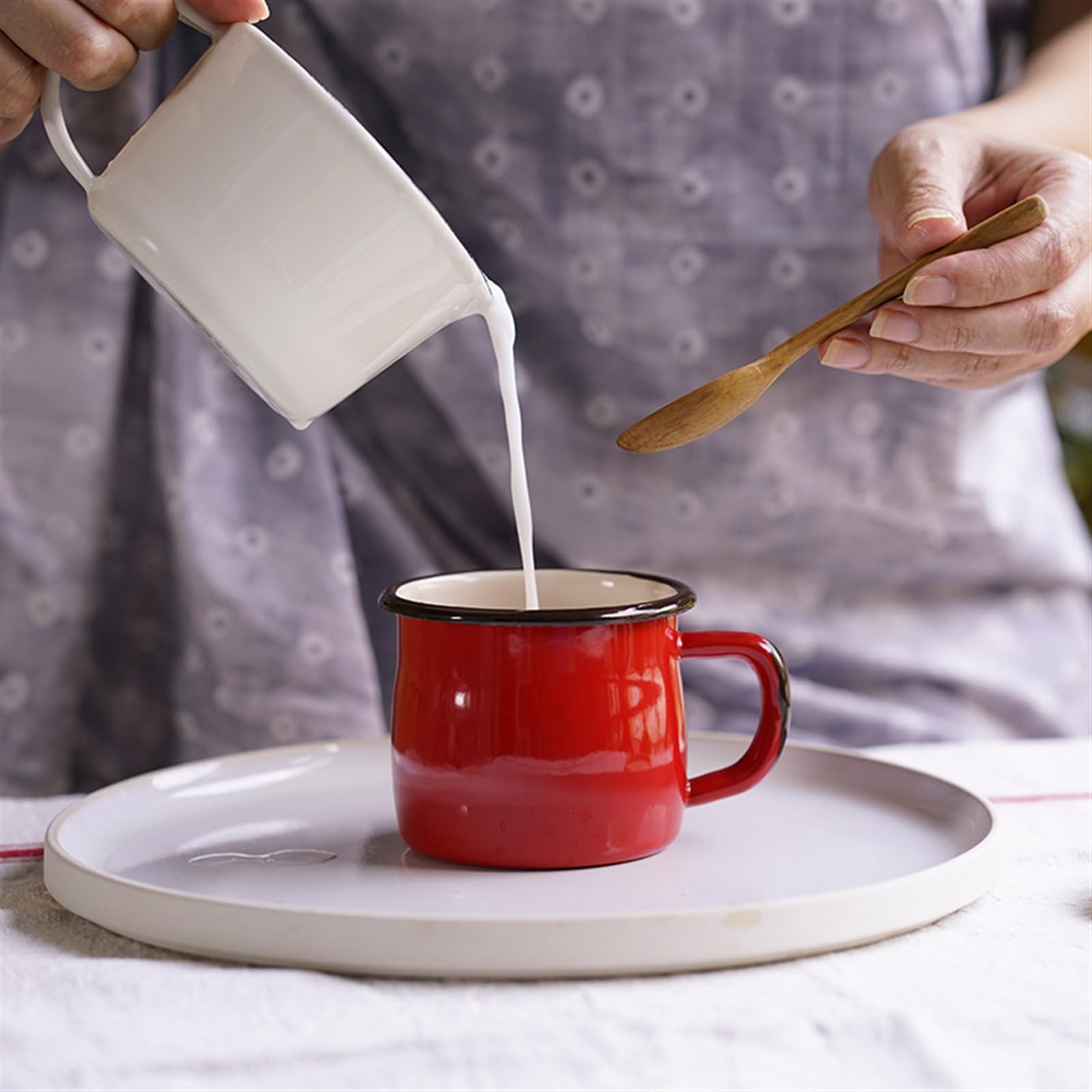 HEXEH Becher Tassen Emaille Tassen Einfarbig Tassen Frauen Frühstück Milch Tassen Paare Haushalt Tassen Becher Kaffeetasse Kaffee-Trinkbecher (Color : 3)