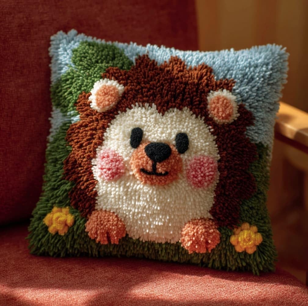 Henypt Latch Hook Kit 17x17 Inch,Cute Hedgehog DIY Cushion Cover Kit for Adults Beginners with Printed Canvas & Complete Tools,43x43cm