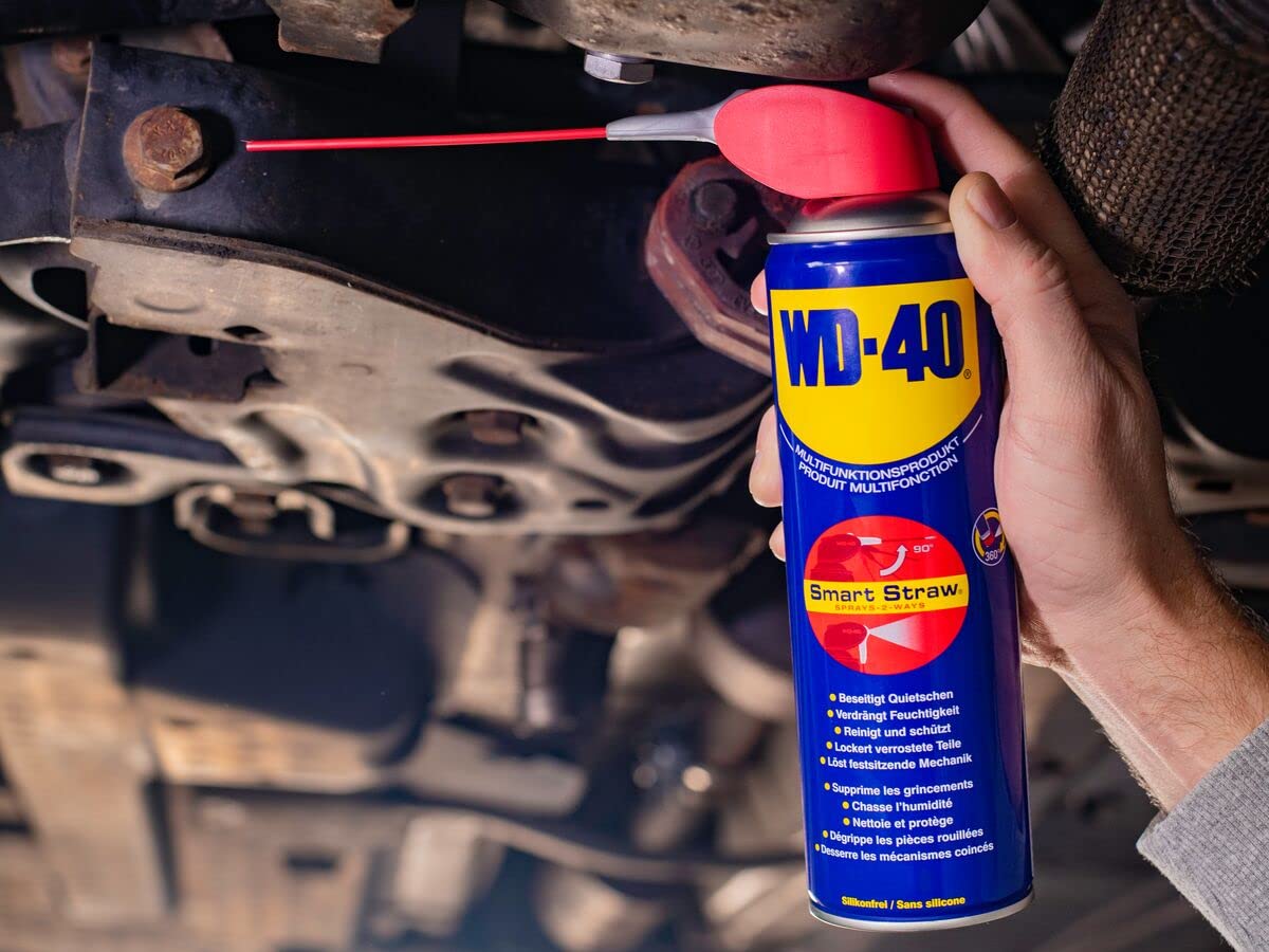WD-40 Prodotto multifunzione Smart Straw 6 x 400 ml – Applicazione precisa con tubo spray pieghevole, dissolve meccanici e ruggine, elimina i cigolii, allontana l'umidità, protegge e pulisce