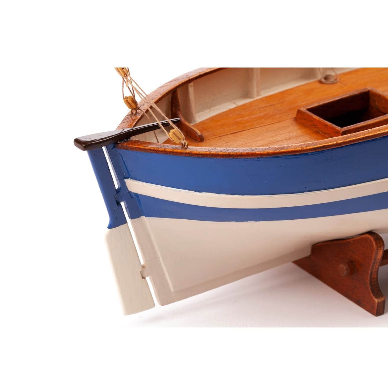 Billing Boats Maquette Bateau en Bois : Espérance