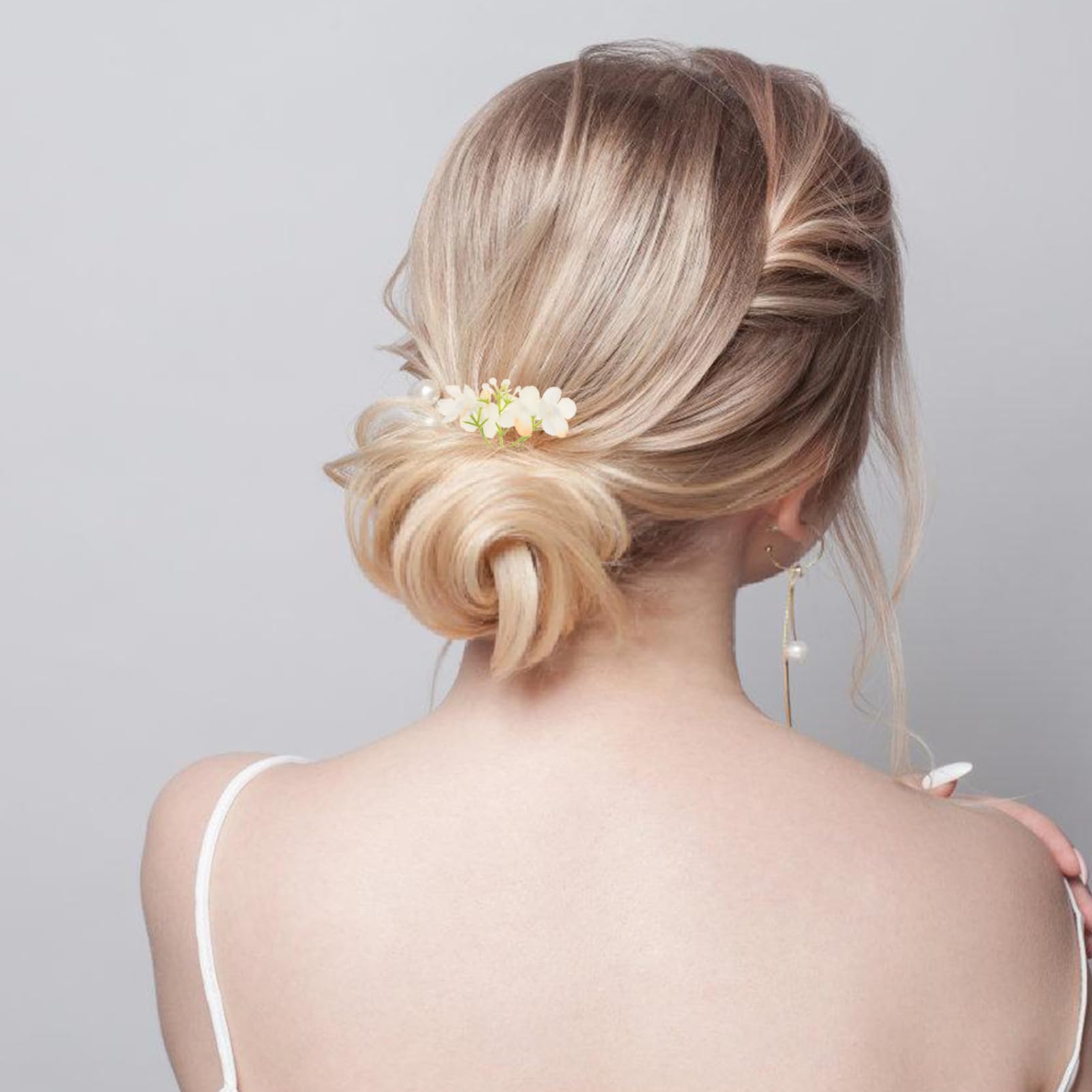 Happyyami 20Pcs Faux Hydrangea Flower Picks for DIY Crafts Vivid Artificial Flowers for Wedding Decor Embellishments for Hats Clothes and Home Centerpieces Light Hydrangea Decor