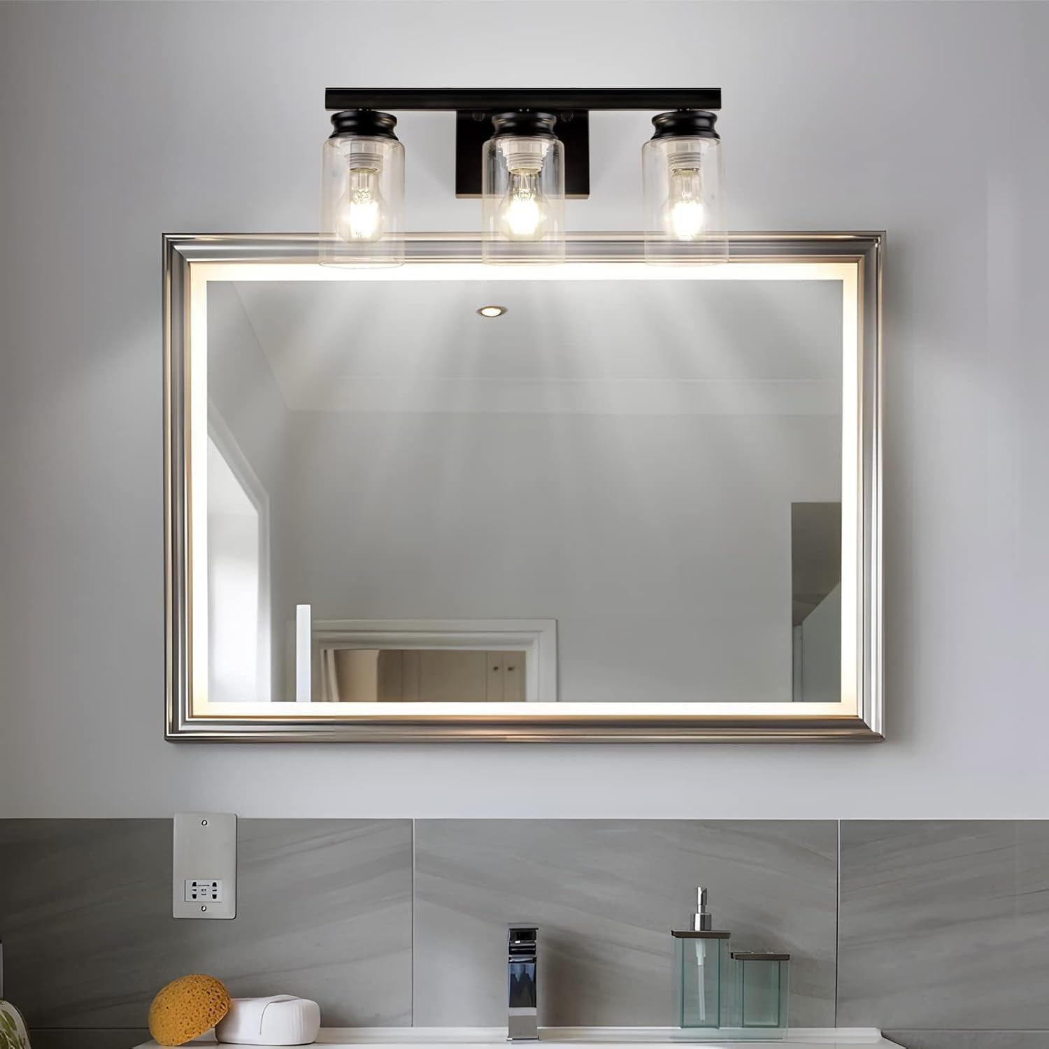 Bathroom Vanity Light, 3-Light Modern Matte Black Wall Sconce Lighting with Clear Glass Shade, Black Wall Lights, Vanity Lighting Over Mirror for Bedroom, Living Room-1Pack