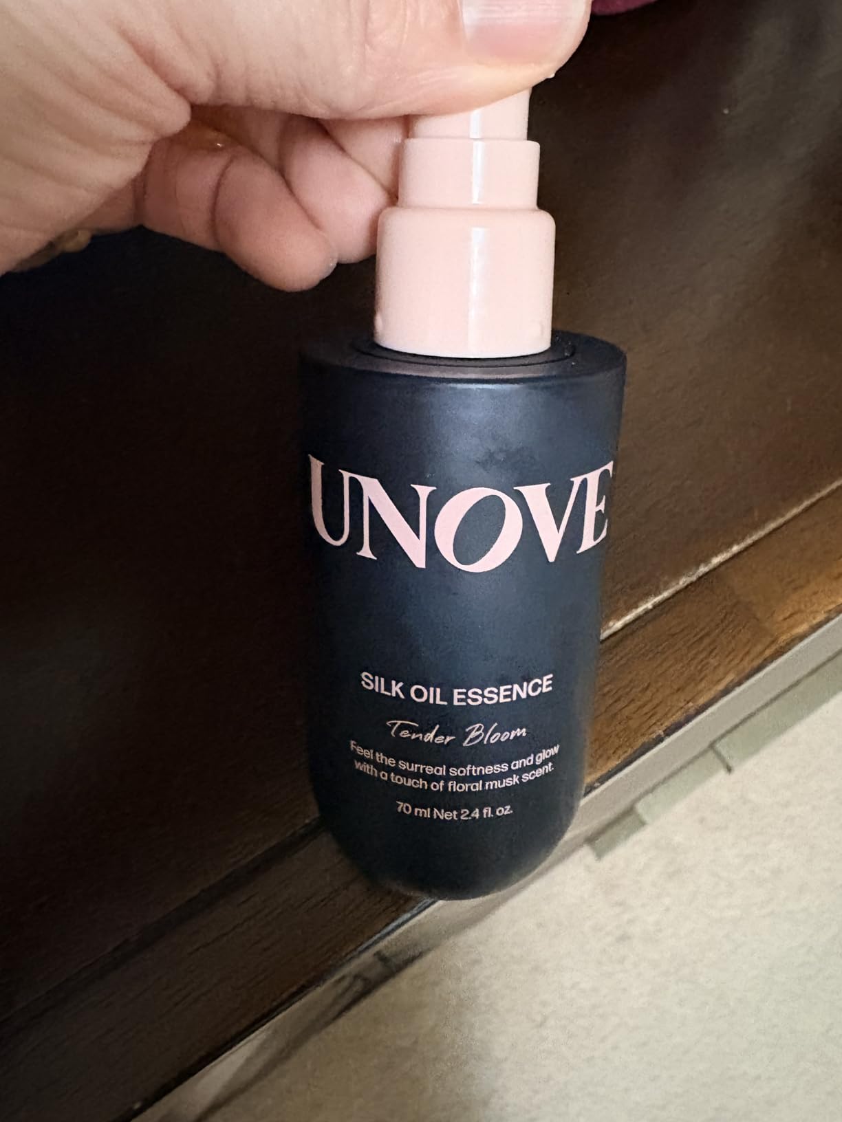 UNOVE Silk Essence Hair Serum