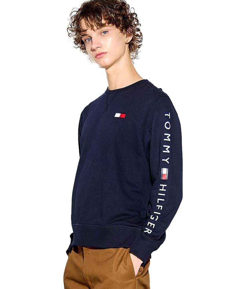   トミー ヒルフィガー　スウェット 胸元のロゴがインパクト大な【トミーヒルフィガー】スウェットが