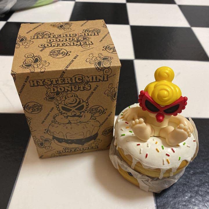 ヒスミニ　ドーナッツ　小物入れ　2個セット HYSTERIC MINI - ヒスミニ☆正規品☆小物入れ☆ドーナツ☆②