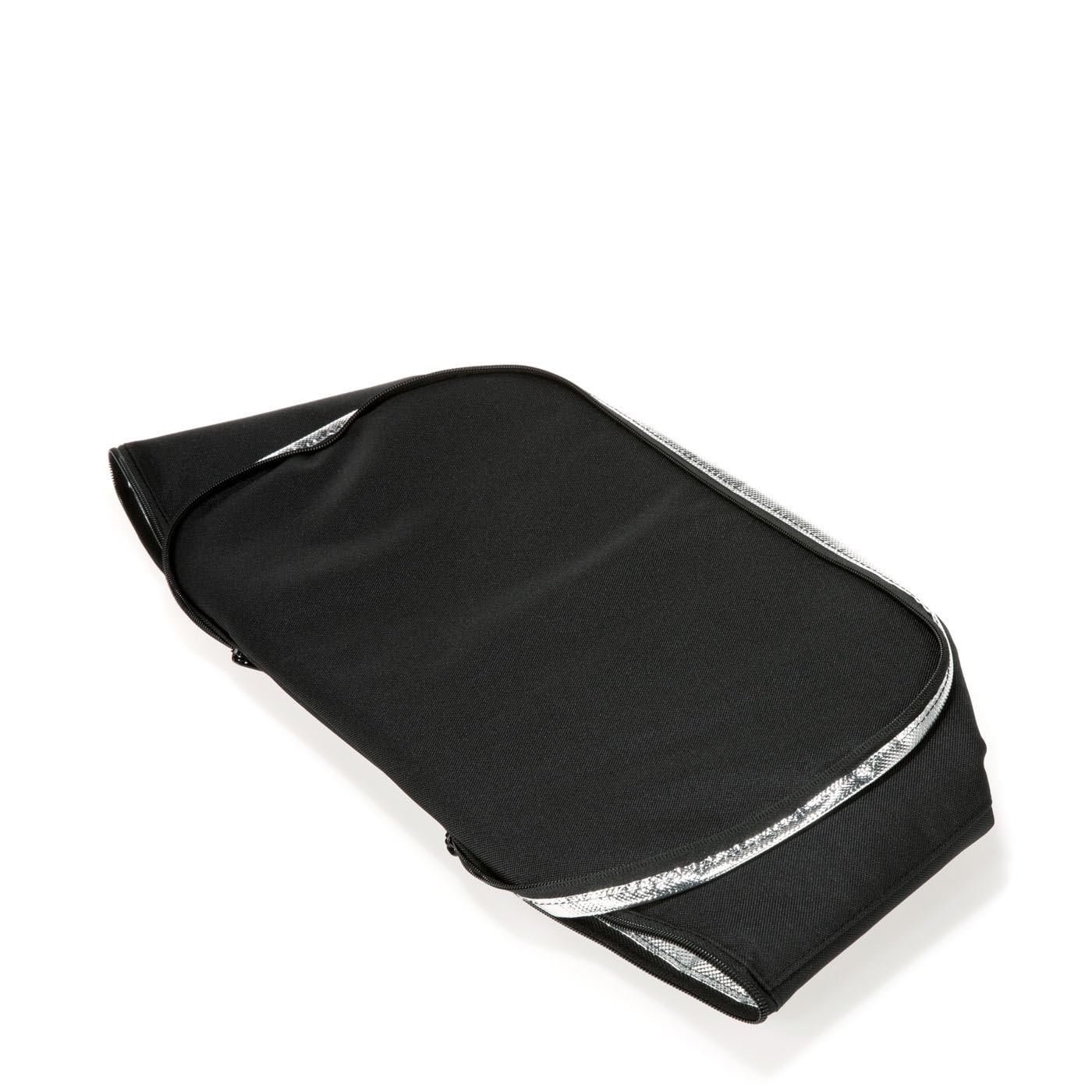 reisenthel Set coolerbag + Kühlakku - Set aus Kühltasche und Kühlakku – hält Ihr Picknick unterwegs frisch.