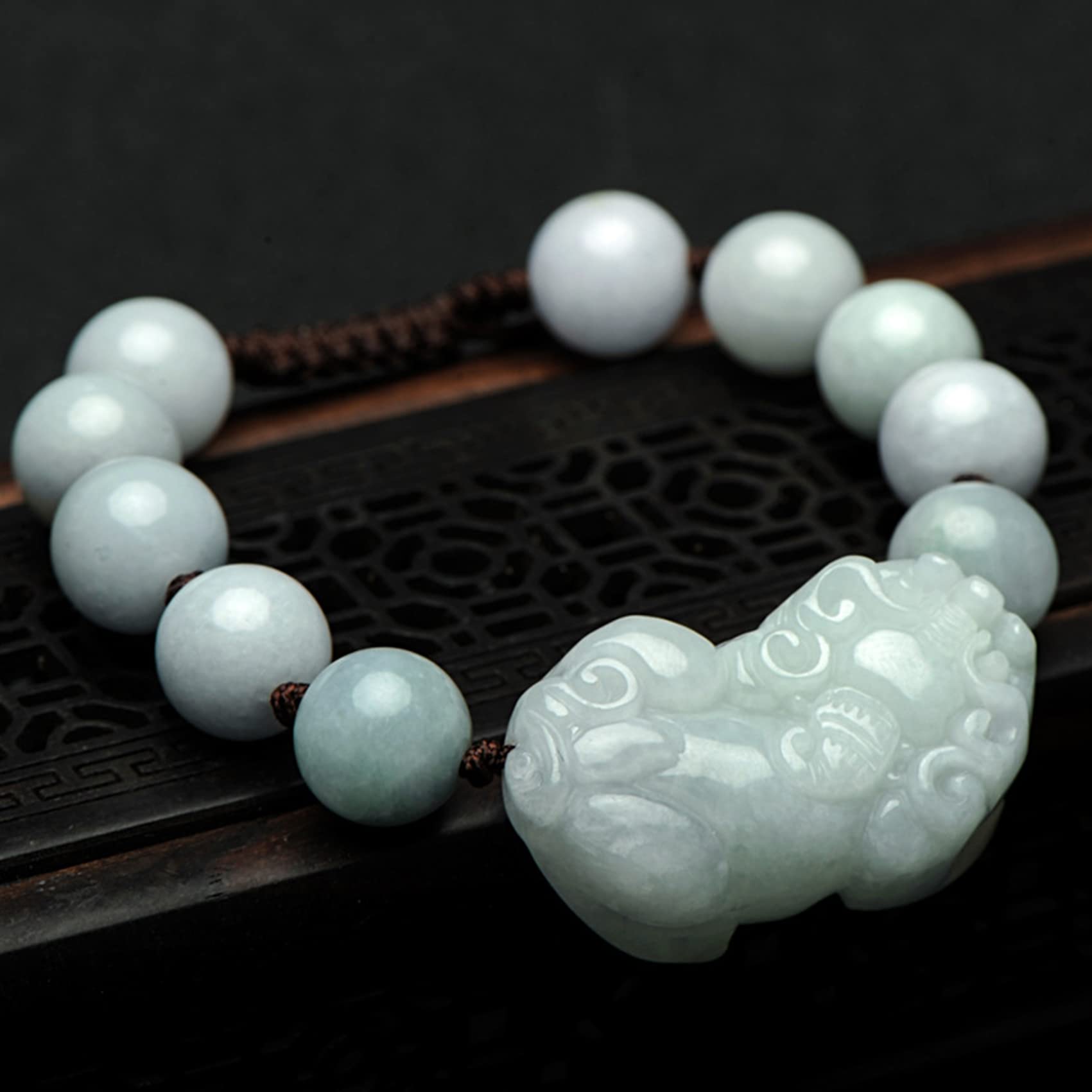 Pulsera de la Suerte, Pulsera Feng Shui, Pi Yao Jade para Mujeres y Hombres, Amuleto Piedra Preciosa Hilo Rojo Chino, ágata roja
