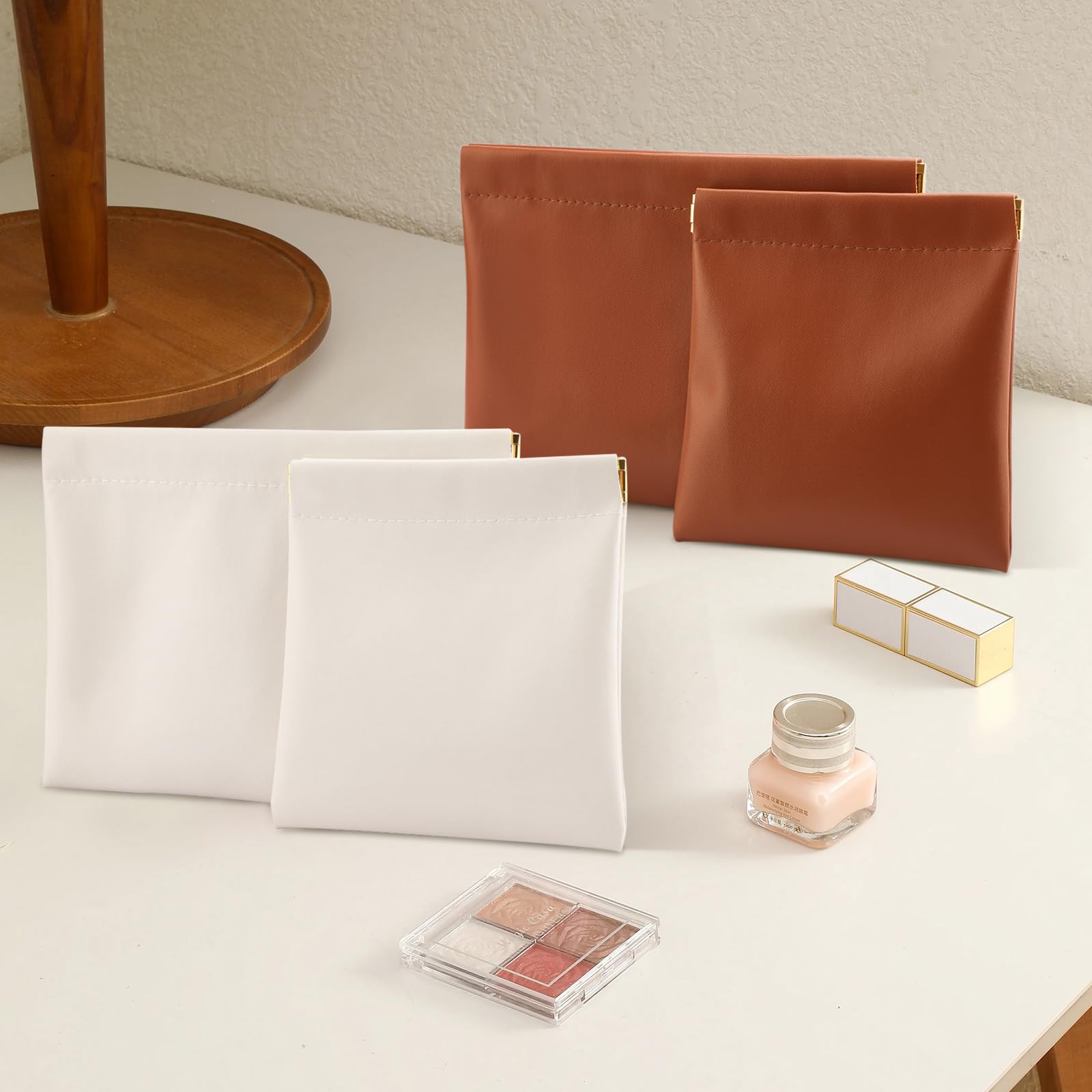 4 mini trousse da donna in pelle di agnello, per trucchi da donna, in pelle di agnello, portamonete da donna, mini trousse da viaggio (marrone, crema), Marrone-Crema, Semplice ed elegante