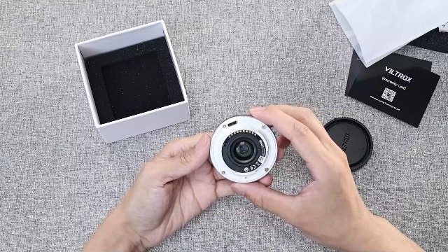 Amazon.com : VILTROX 28mm F4.5 Ultra-Thin Pancake Lens X-Mount