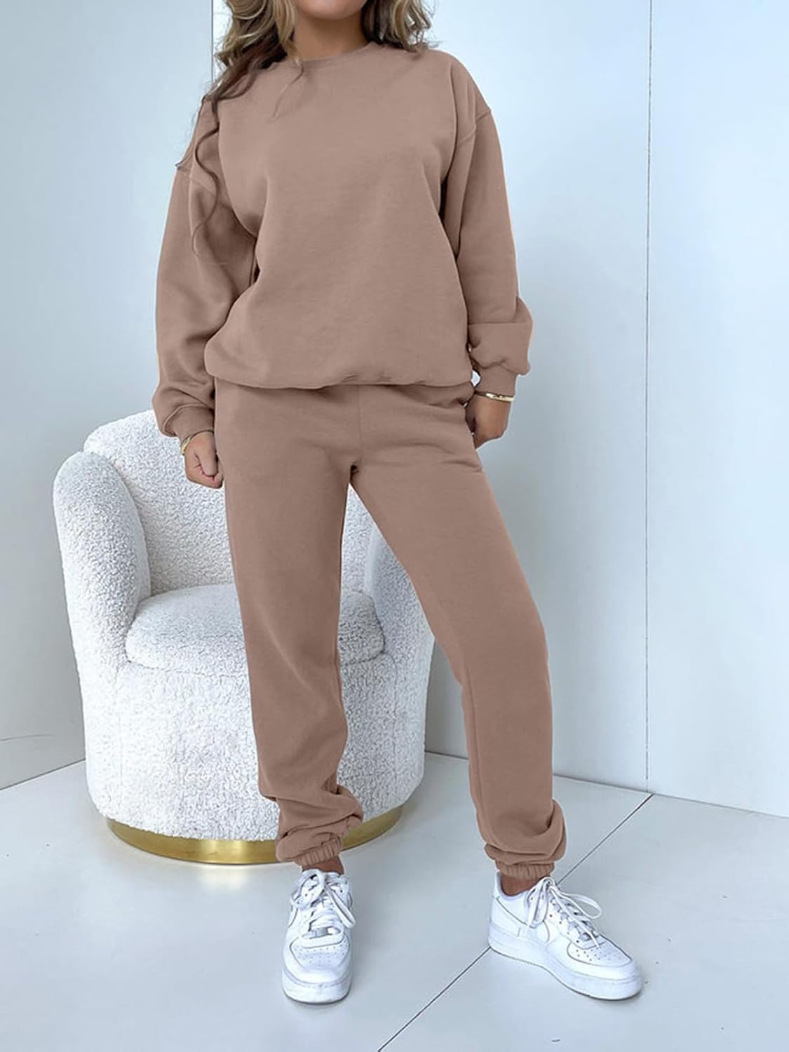 Alunzoem Jogger Sets for Women 2 Piece Sweatsuit Outfits Long Sleeve Pullover Sweatshirt Pants Set Tracksuit - Image 4