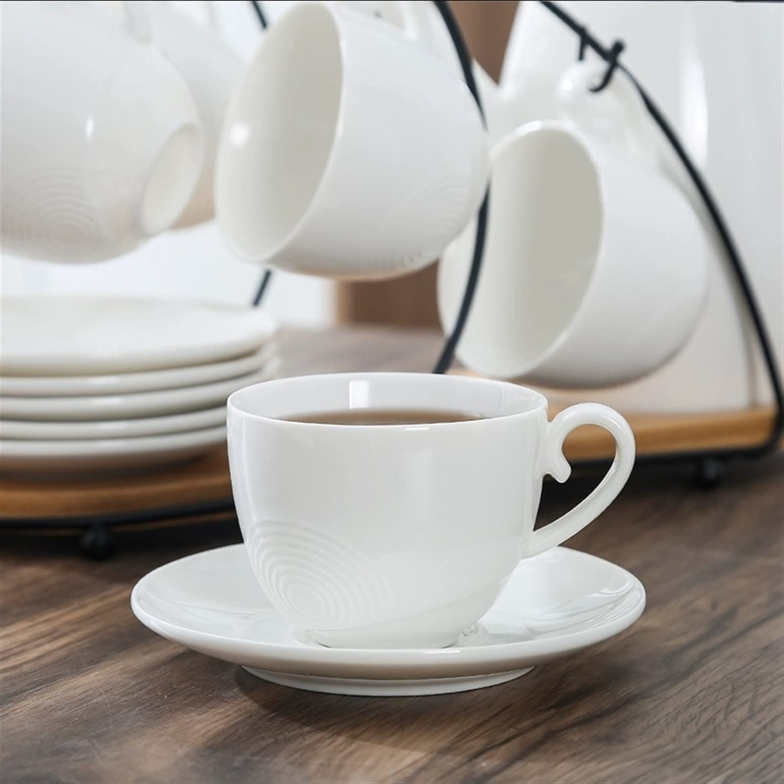 Ceramiczny zestaw filiżanek do kawy i spodków z jadeitowej porcelany na popołudniową herbatę lub kawę - idealny do użytku domowego i kawiarni