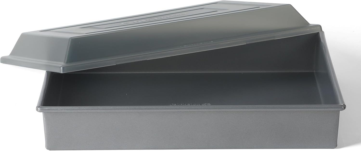 Calphalon Titan Commercial Quality Natural Aluminum PFA Free Nonstick 13 x 9 Inch Cake Pan W/Lid