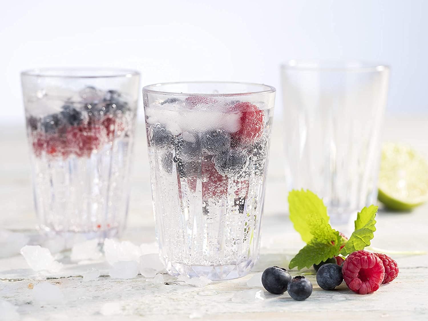 Set of 6, Quality 200 ml Tritan Plastic Drinking Cups, BPA-Free, Crystal Glass Look, Shatterproof Reusable Cups, Dishwasher Safe - Image 4