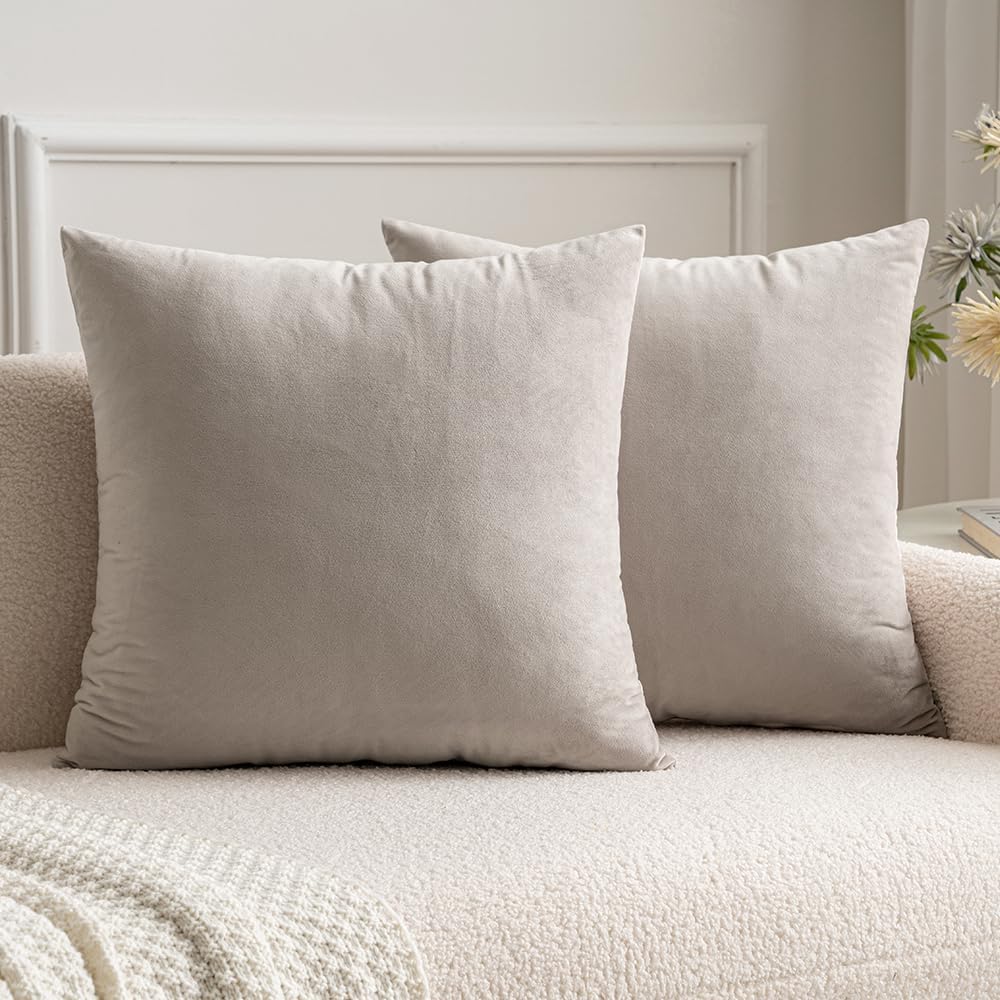 MIULEE Decorative Throw Pillow Case Velvet Cushion Covers 45cm x 45cm/Square Throw Pillowcases for Livingroom Sofa Bedroom with Invisible Zipper Heart Wood 18x18 Inch Sets of 2