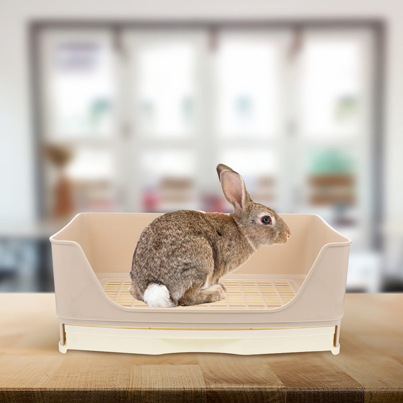 BESPORTBLE Große Kaninchentoilette aus Kunststoff mit Viel Platz und Spritzschutz für Erwachsene Kaninchen und Meerschweinchen Beige Toilettentablettbox für Kleintier Ecke