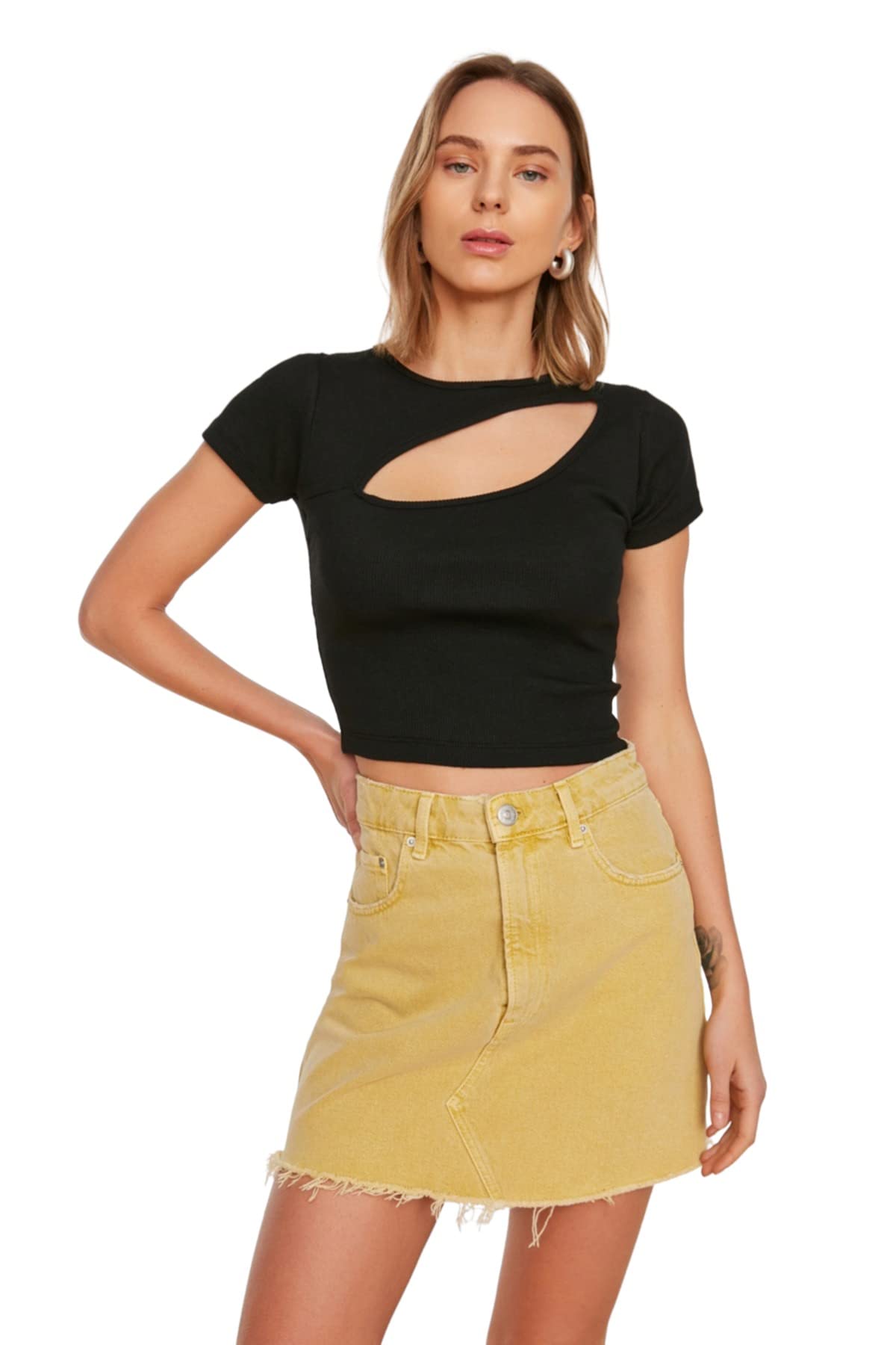 Trendyol FeMan Slim fit Basic Crew Neck Knit Blouse Black