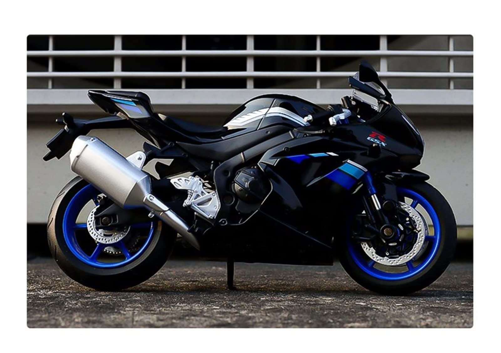 SEYXF Motorbike Toy Motorcycle Toys Collection 1:12 for Suzuki GSX-R1000 Motorcycles Model Diecast Toy Gift