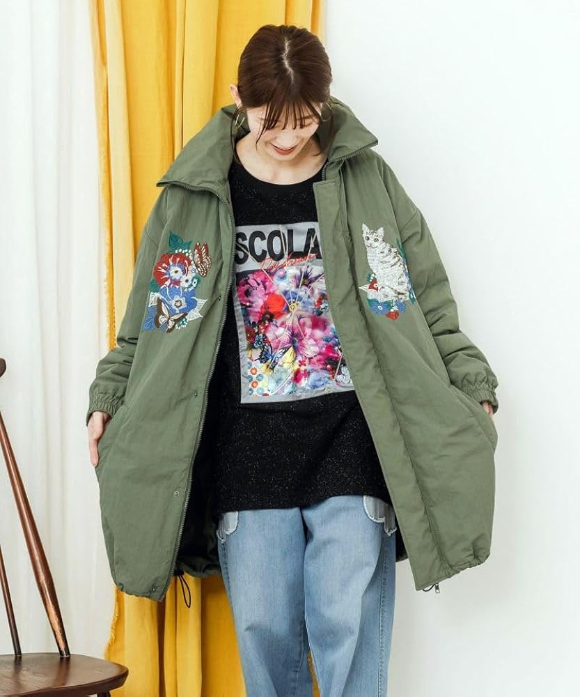 内田　猫と竜刺繍 リバーシブルキルティングジャケット ScoLar（スカラー）の「133679：ネコ花蝶刺繍 中綿キルティング