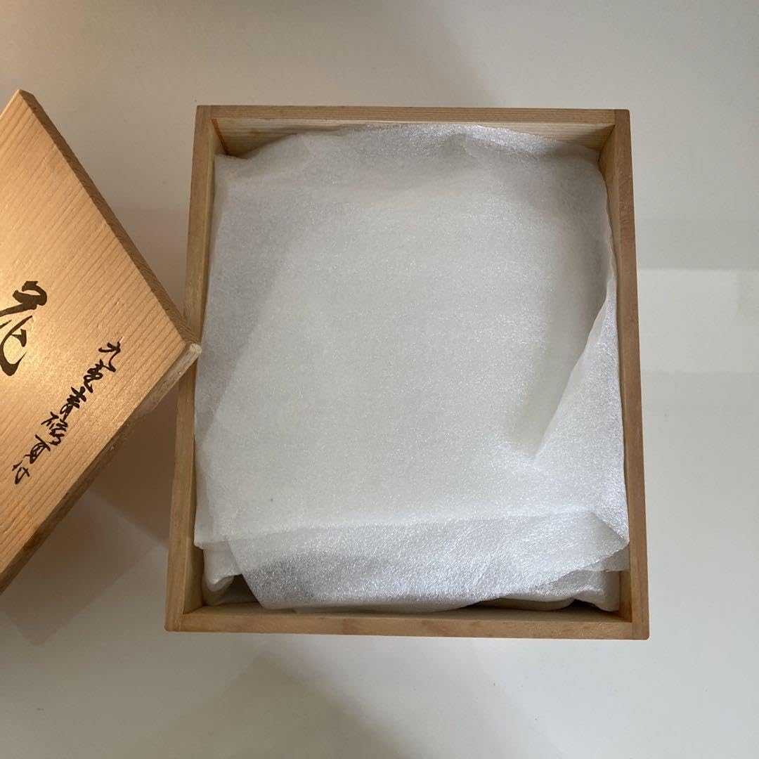 青磁橘吉花生木箱入り昭和初期 Amazon.co.jp: 花瓶 花器 花生 たち吉 橘吉 九重青磁耳付 木箱入り