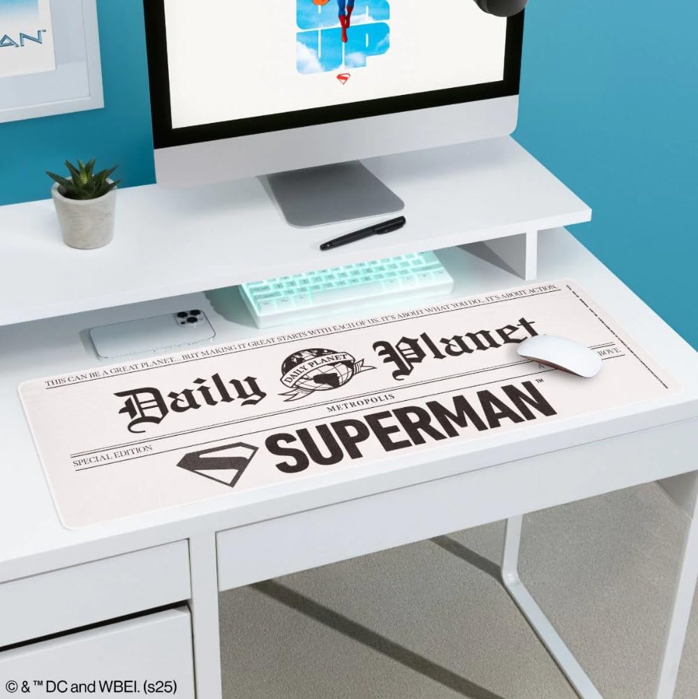 Superman Daily Planet podkładka na biurko, oficjalna licencja DC, antypoślizgowa gumowa podkładka pod mysz, projekt komiksowy, idealna do gier, pracy lub przeglądania, akcesoria do biura domowego