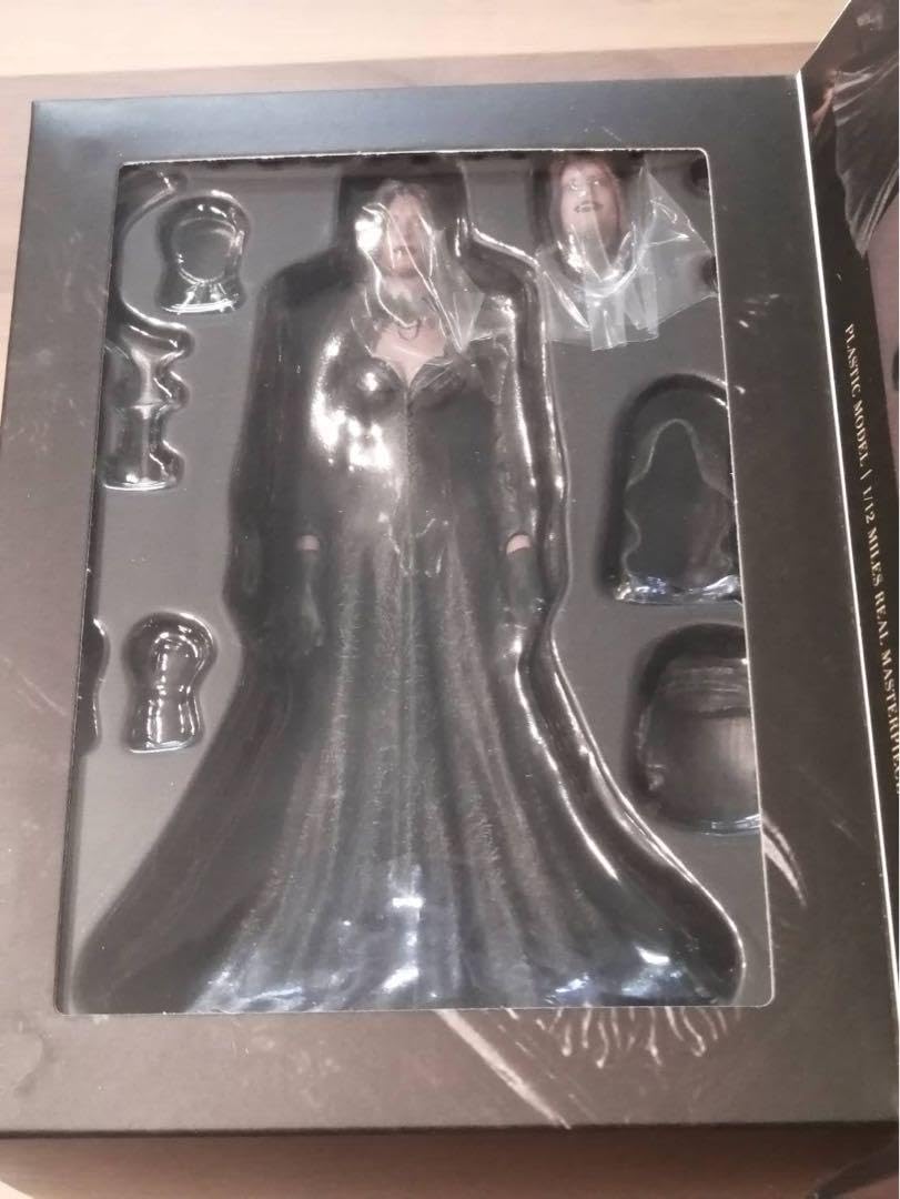 バイオハザード ヴィレッジ　ドミトレスクの娘　フィギュア Amazon | バイオハザード ヴィレッジ ドミトレスクの娘