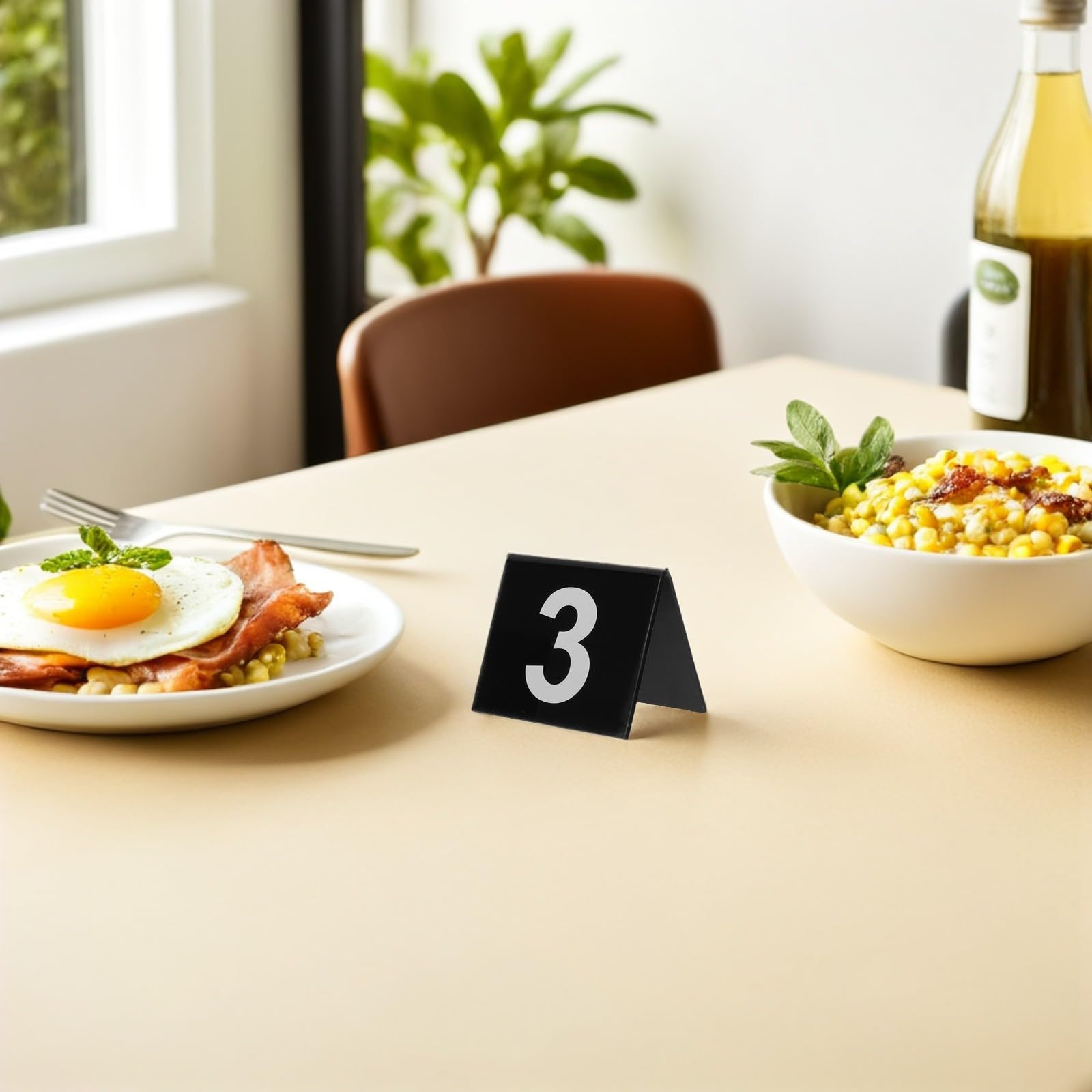 POPETPOP Números de Mesa Acrílicos 1-50, Carteles Triangulares V | Doble Cara Visible, Base Estable, 50 Piezas, Diseño Compacto para Áreas de Comedor Reducidas