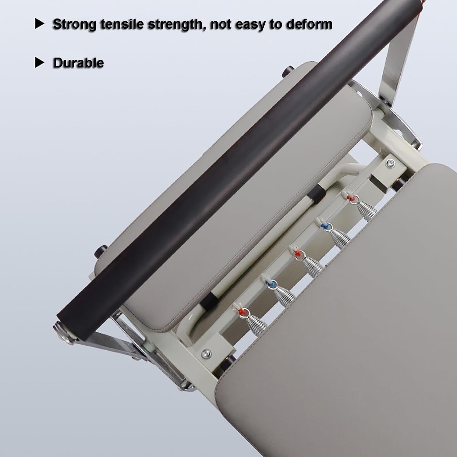 Pilates Reformer Machine per allenamenti a casa con Telaio Pieghevole, Pilates Reformer con 5 Corde di Resistenza, Facile da spostare e riporre, Dotato di robuste Ruote da libreria