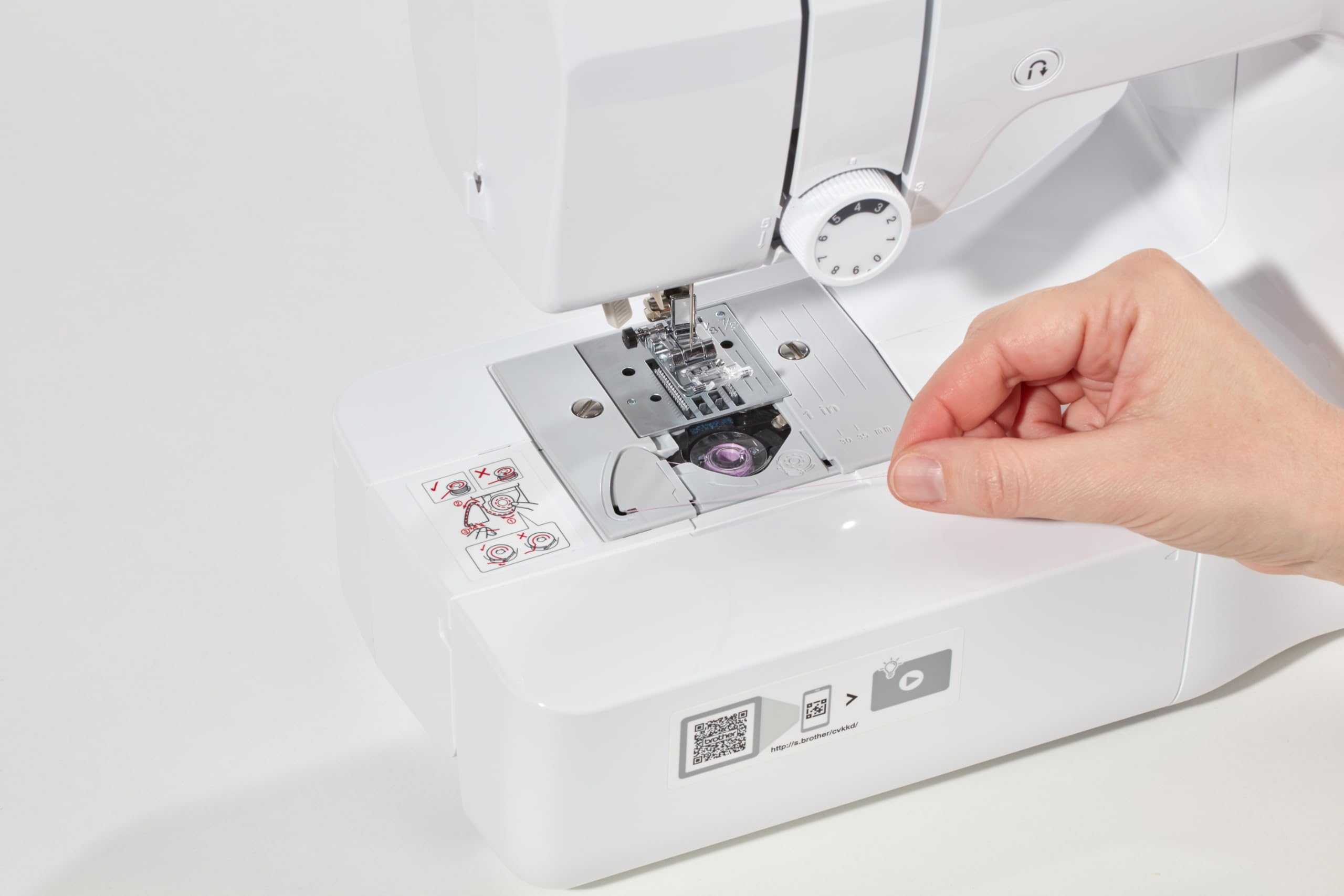 Brother CX70PES (Nuovo Modello) Macchina da Cucire Elettronica con 70 Punti Cucito - Tavolo e Borsa Inclusi