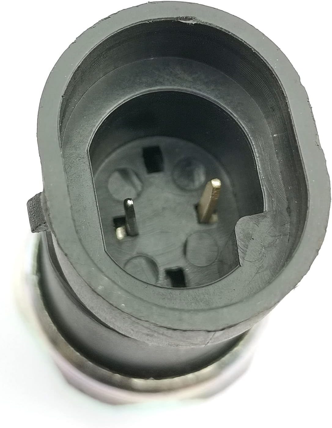 Oil Pressure Sensor Switch Sending Unit D1843A 12635957 Compatible with Chevy Colorado Equinox Trailblazer Malibu Impala G-M-C Envoy Canyon Bui-ck Lacrosse Enclave Rainier Cadillac SRX 12570964