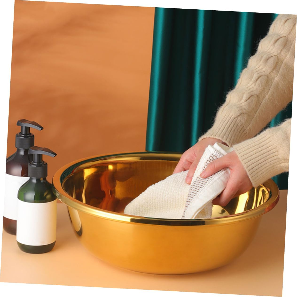 Cabilock Large Stainless Steel Mixing Bowl Rustproof Vegetable Wash Basin for Easy Cleaning and Daily Use Thickened Design for Kitchen Prep and Salad Preparation