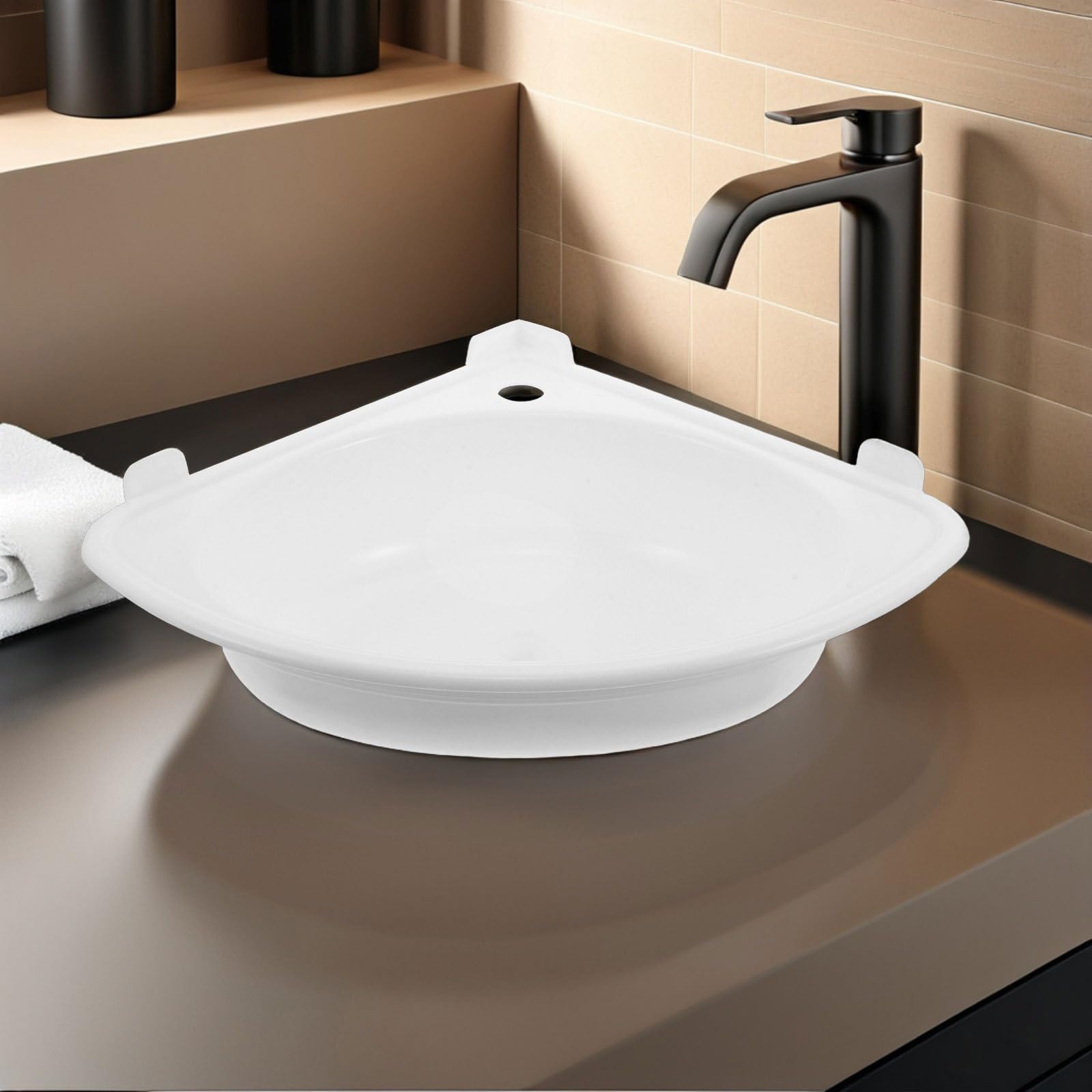 Angoily 1 Juego de lavabo esquinero pequeño triangular de plástico para baño, montaje en pared, ideal para aseo, patio, lavadero, tocador o vestidor.