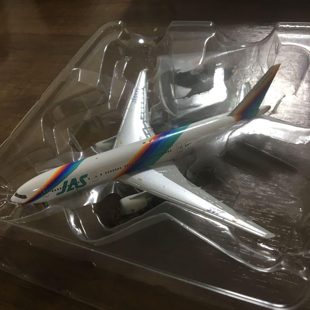 Amazon.co.jp: 日本エアシステムJAS レインボー7 B777-200 : おもちゃ