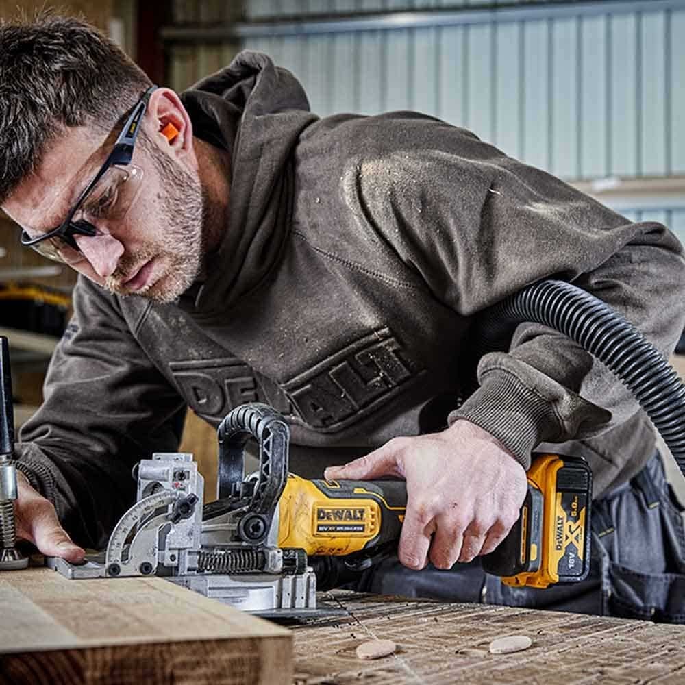 Dewalt DCW682N-XJ XR Pince à joint à biscuits 18 V