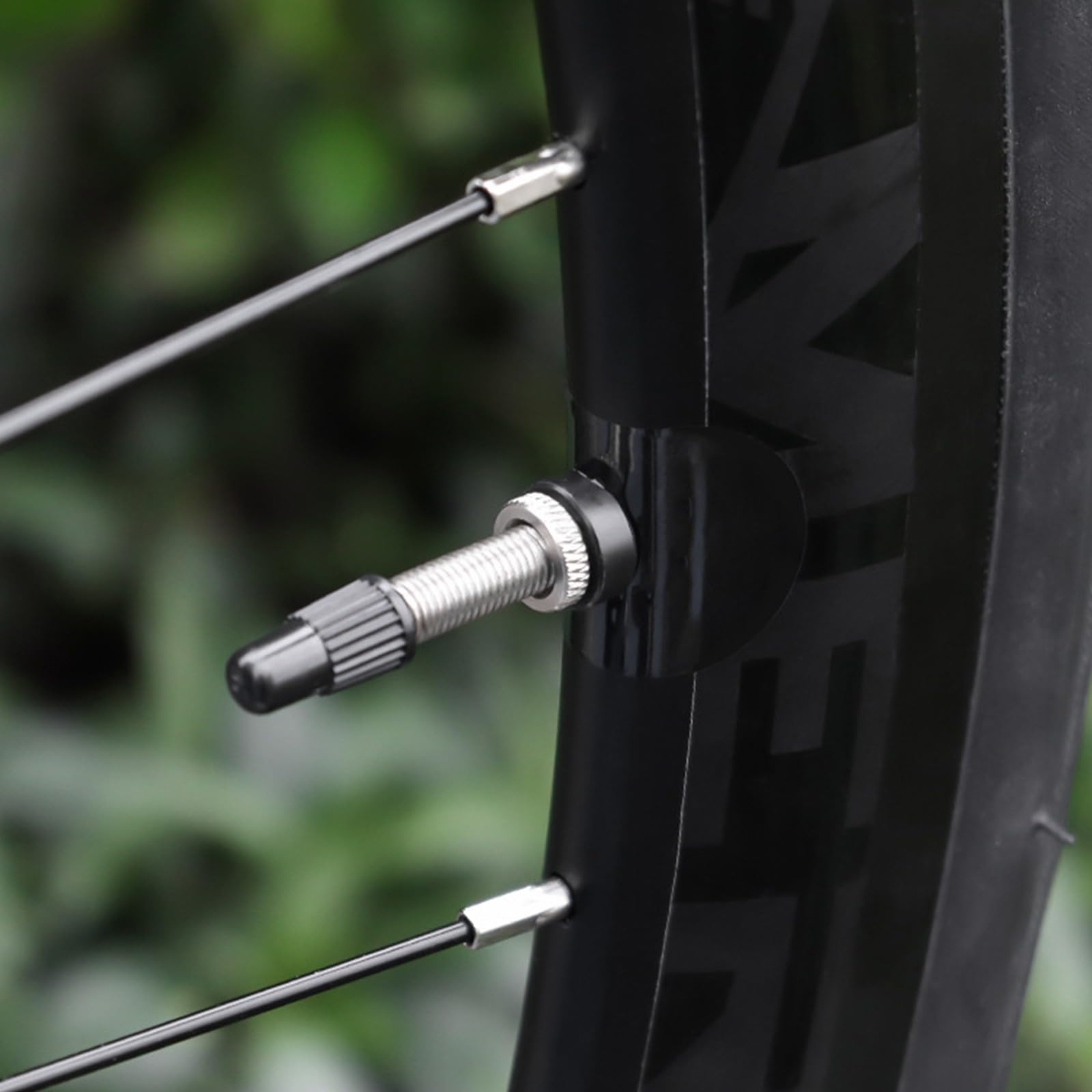 Adesivo per valvole per biciclette da strada, ugello d'aria per pneumatici, decalcomanie adesive protettive per gli appassionati di ciclismo