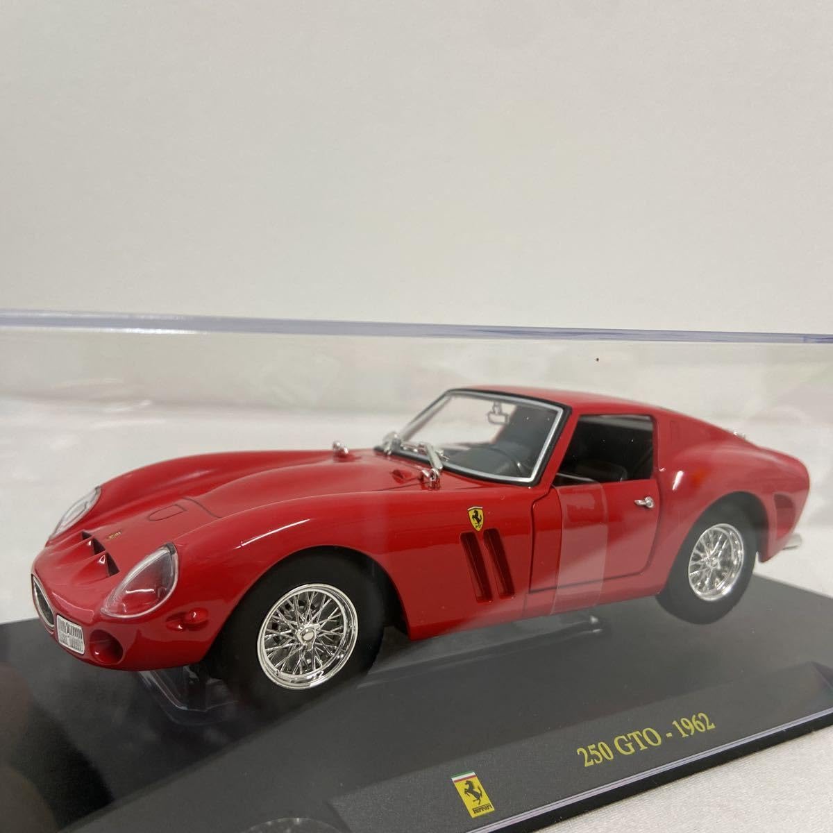 Candy　ラジコンカー⑦ 1/10 京商 フェラーリ250 GTO Amazon | 1/10 京商 フェラーリ250 GTO ノスタルジックカー