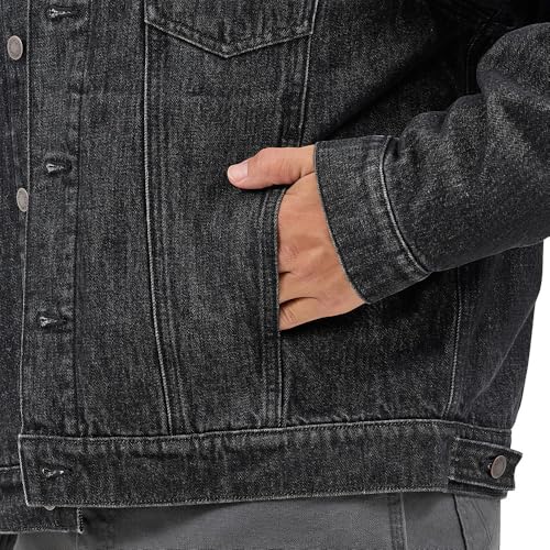 Wrangler Men's Washed Black Blanket Lined Denim Jacket2