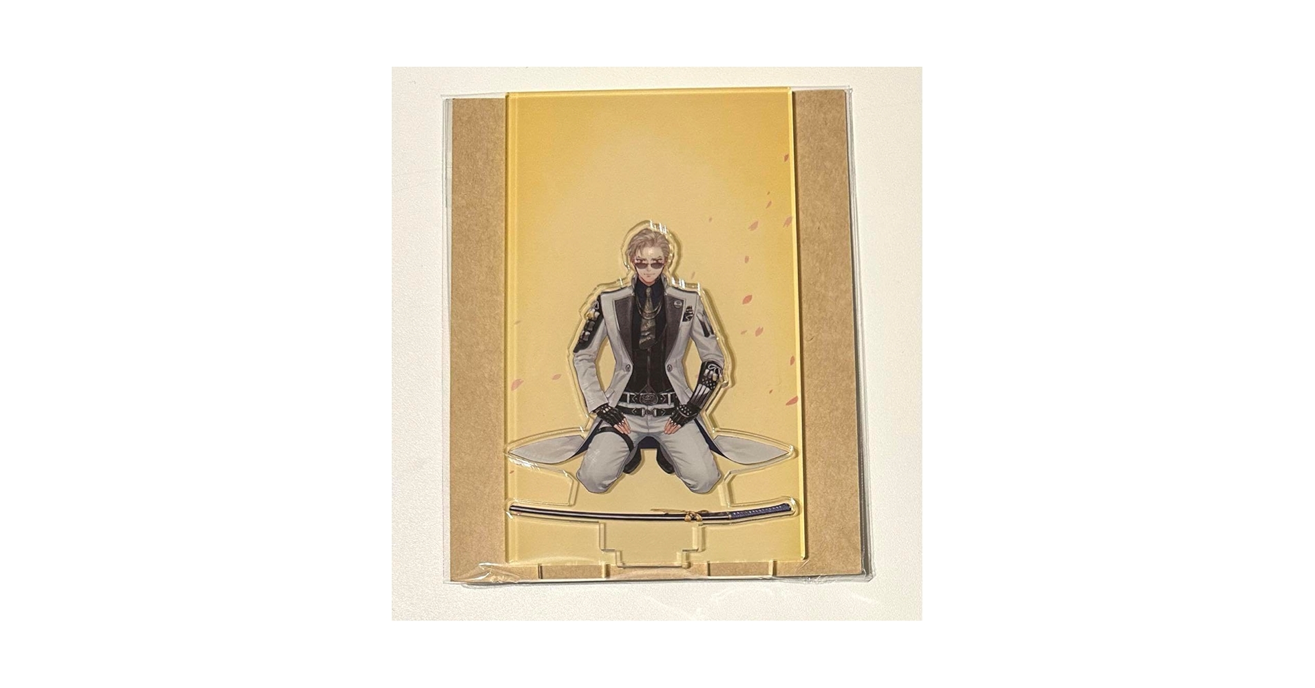 Amazon.co.jp: 刀剣乱舞 跪坐 アクリルスタンド アクスタ 山鳥毛