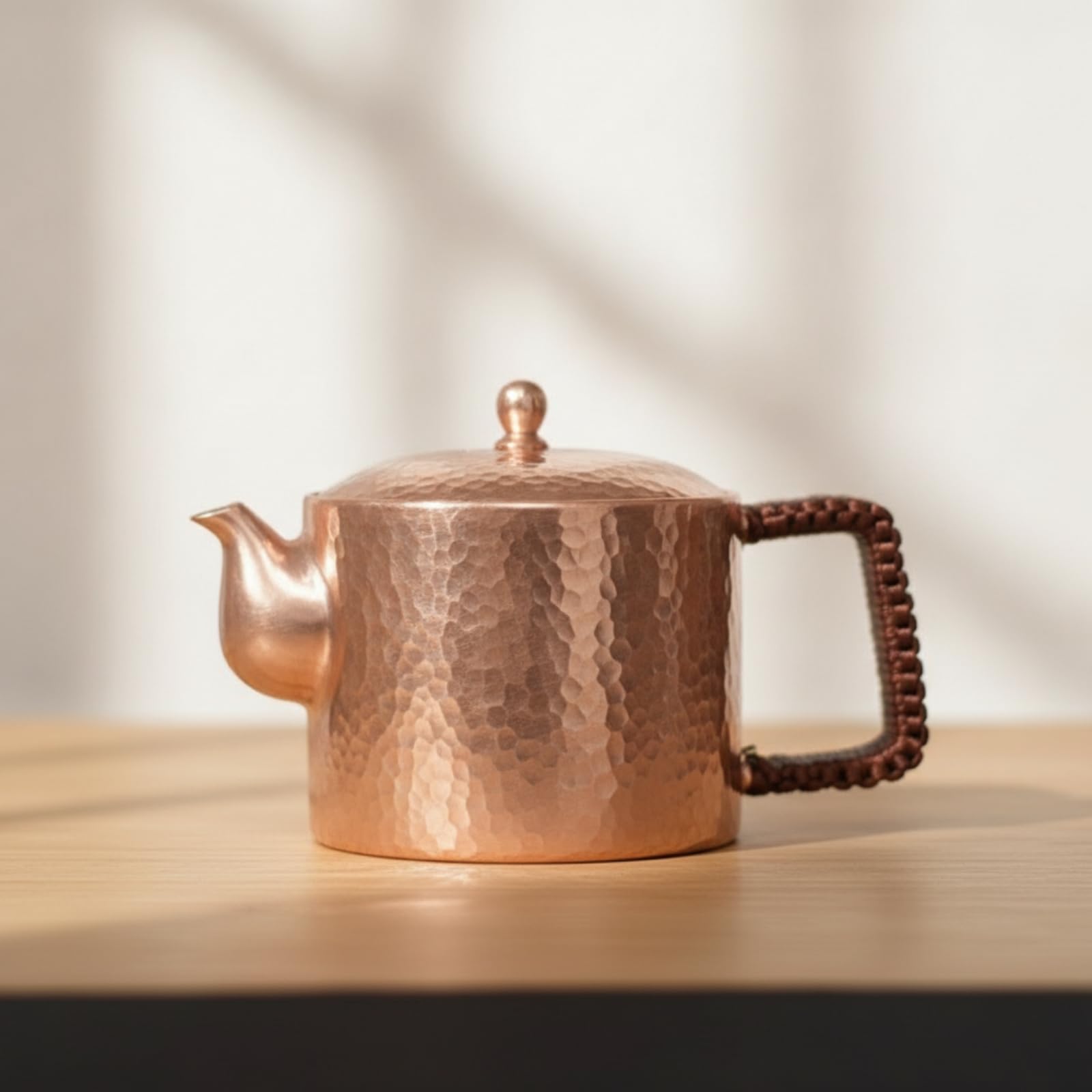 Tetera Cobre Martillado Tetera con Tapa Artesanal Hervidor para Coleccionistas, Aficionados l Té, Cocina, Mango De Madera