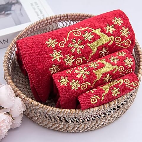 Marina Decoration Christmas Towel Set with Deer Cover