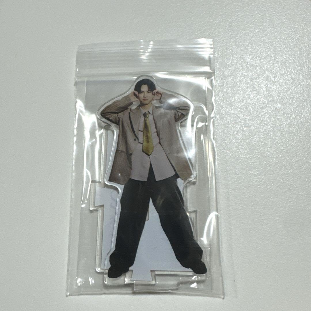 ONE N' ONLY ワンエン 草川直弥 NAOYA アクスタ Amazon.co.jp: 草川直弥 アクリルスタンド NAOYA アクスタ ONE N