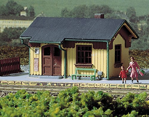 Preisvergleich Produktbild Kleine Wartehalle Bausatz Spur HO von Auhagen