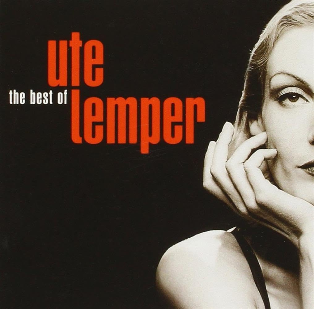 Best of [Audio CD] Lemper; Ute Lemper; Gareth Valentine; Mark v. Vickers; Berlin RIAS Chamber Ensemble; Lisa Stevens; London Voices; Jeff Cohen; Jeffrey Cohen; John Harle; Danny Crossley; Kai Rautenberg; Catherine L. Lawrence; Jacqui Allen; Jackie Allen; Tony Gethin; Paddy Steer; Michael Nyman; Michel Emer; Mischa Spoliansky; John Kander; W.C. Handy; Dominik Scherrer; Kurt Weill; Louis Louiguy; John Mauceri; Kaposi Gergely; Bruno Fontaine; Robert Ziegler; Randy Kerber; Gergely Kaposi; Berlin RIAS Sinfonietta; Bill Occleshaw Orchestra; Budapest State Opera Orchestra; Michael Haas and David Cunningham