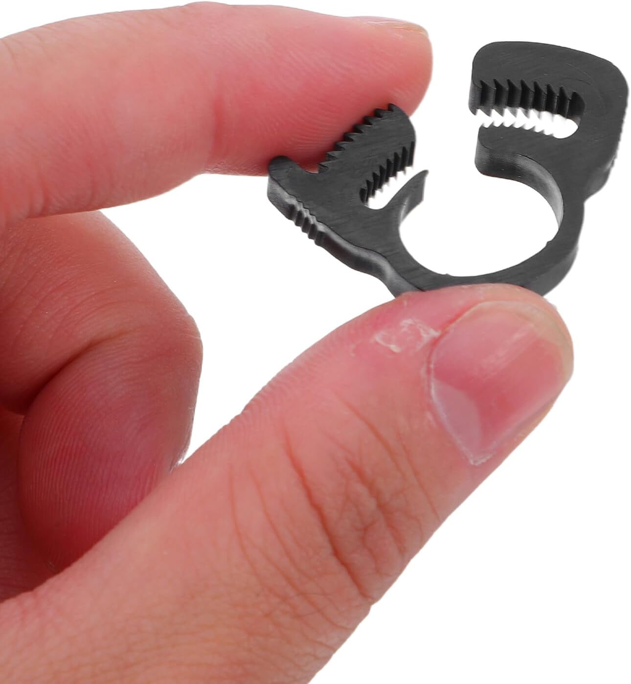 KICHOUSE 20pcs Plastic Hose Clamps Double Gripping Tube Clips 9.1-10.2mm Pipes Fixing Clamps for Automotive and Plumbing Applications