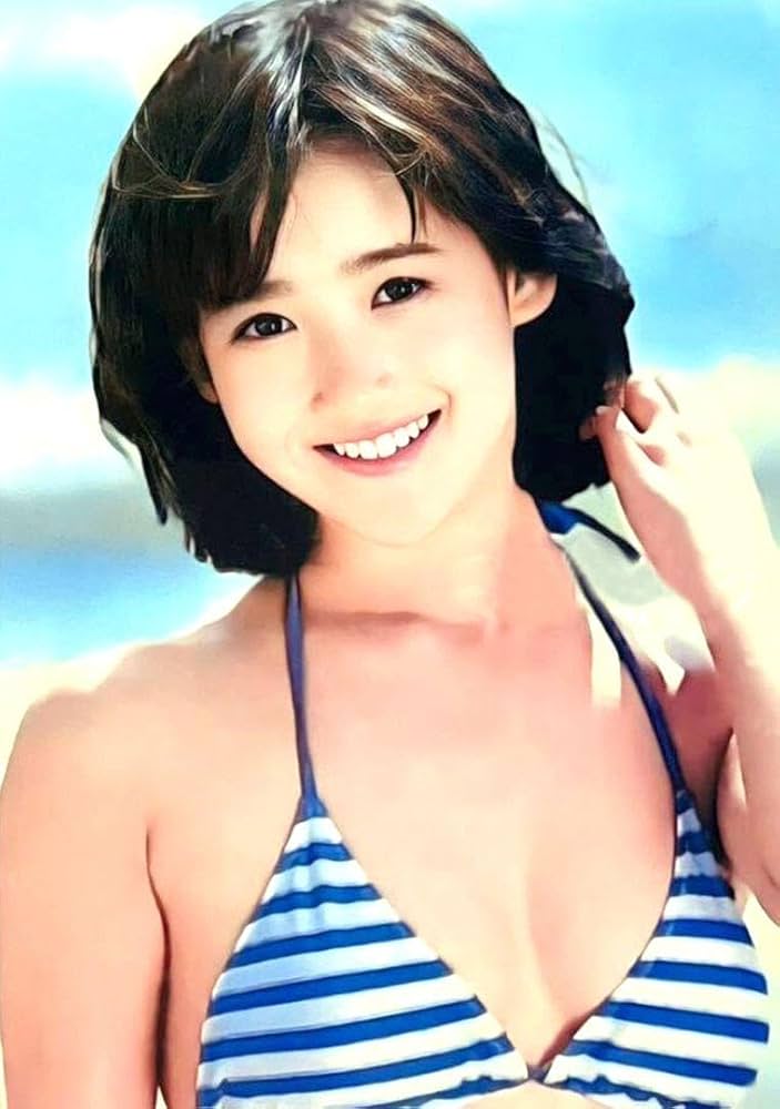 Amazon.co.jp: 岡田有希子 No.9 L判写真1枚 : おもちゃ