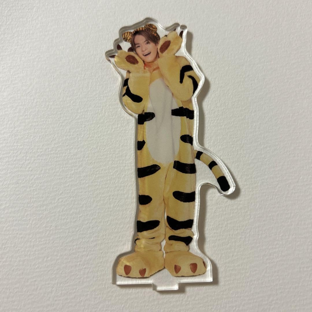 Amazon.co.jp: TravisJapan松倉海斗 虎アクスタ : おもちゃ