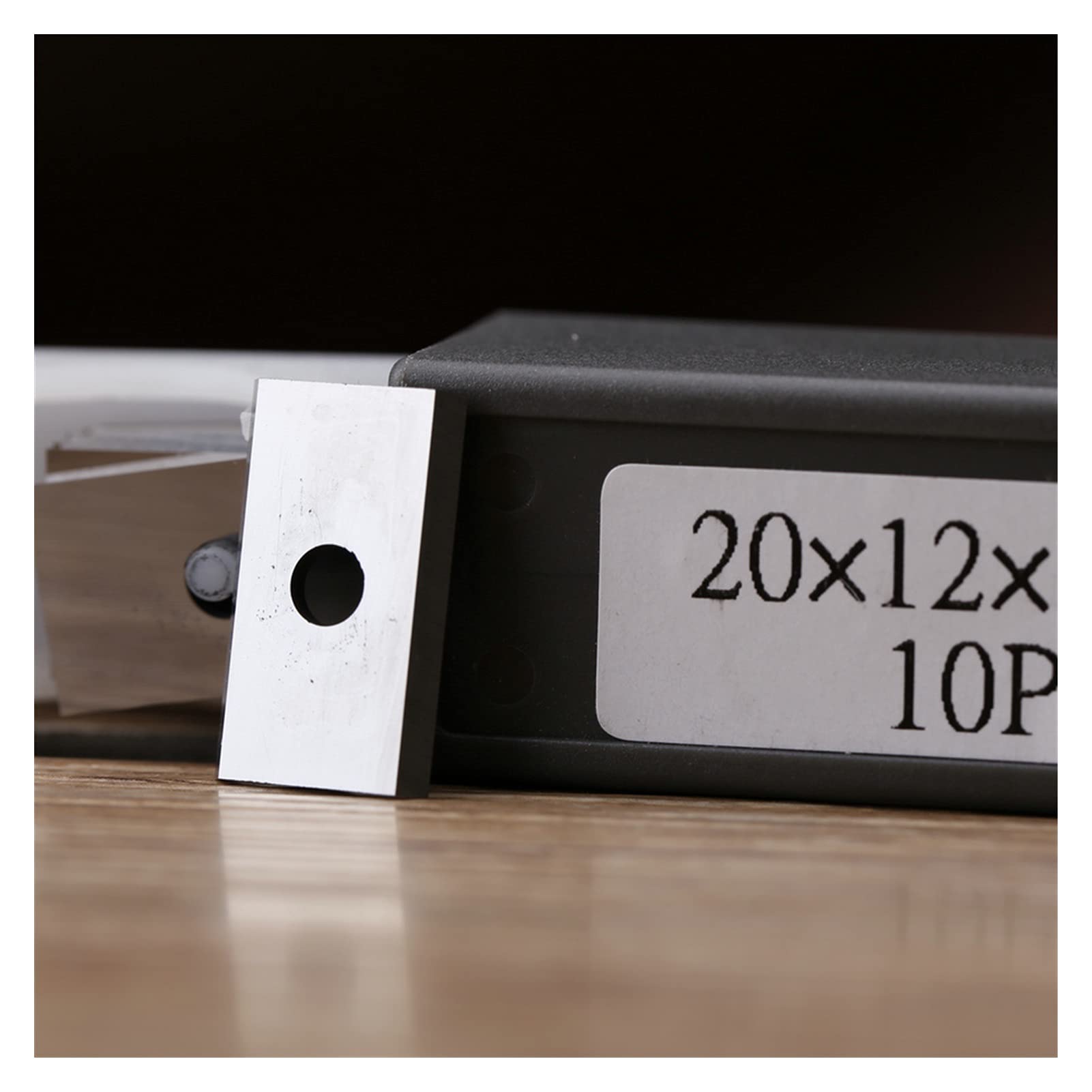 Tipo de swing tipo multifunción 10 Herramientas de cuchilla de carburo sólido rectangulares de 20 mm (20 mmx12mmx1.5mm) con 2 orificios y 4 cuchillas para herramientas de torneado en madera áspera