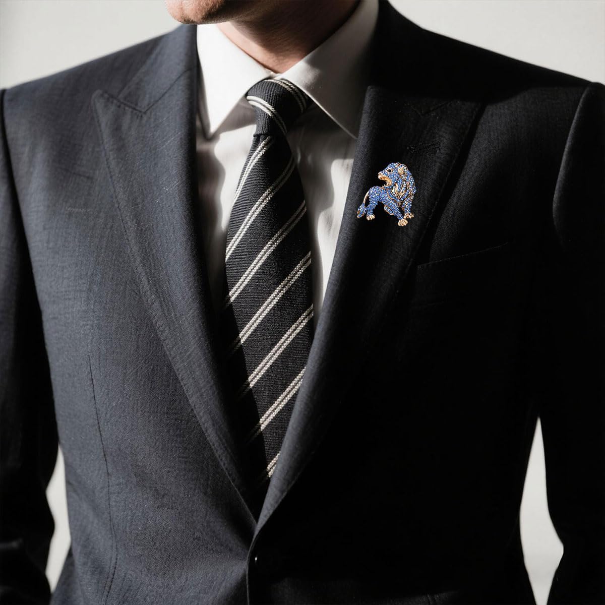 Rhinestone Brooch for Men Suit Business Brooch Pin Birthday Holiday Gift for Father Husband Boyfriend