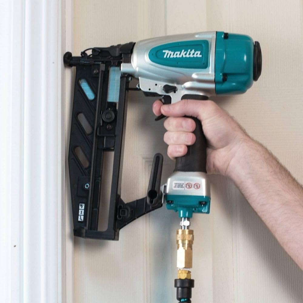 Makita AF601 16 calibre, 2-1/2 pulgadas, clavadora de acabado recto,