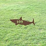 Personalized Great White Shark Statue Yard Stakes, Custom House Number Plaque, Decorative Metal Garden Lawn Stake, Welcome Sign for Patio/Yard, Ocean Animal Enthusiast Outdoor Decor